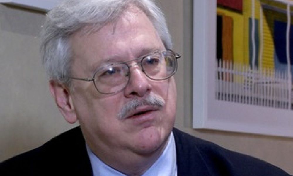 Fostul ambasador al SUA în România, James C. Rosapepe - Doctor Honoris Causa al UMFST