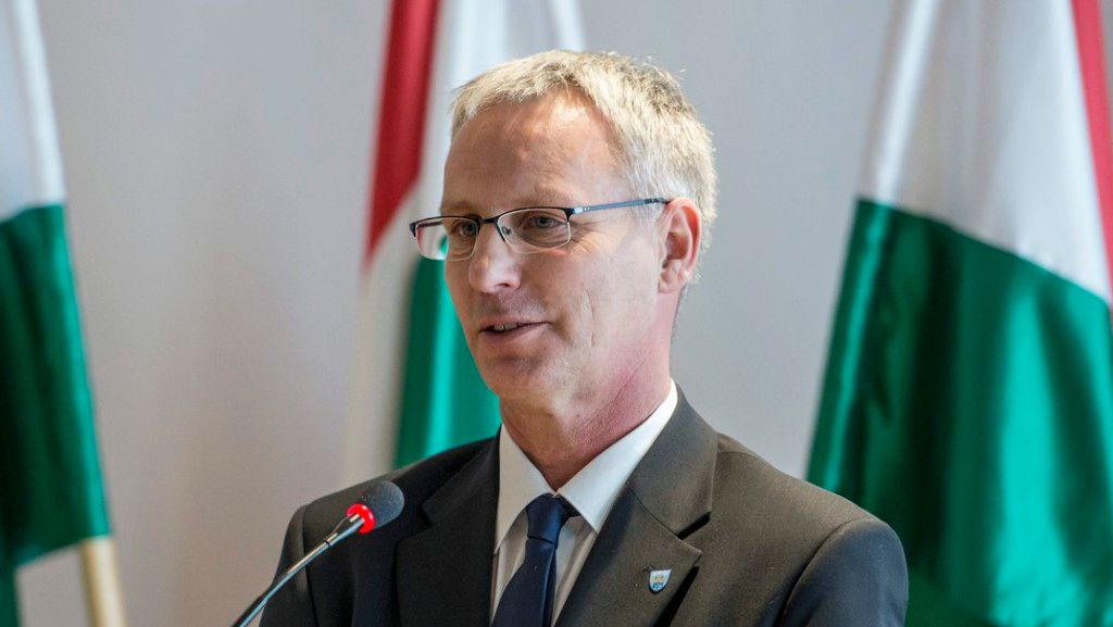 Mesaj de la Budapesta pentru tinerii maghiari din Transilvania