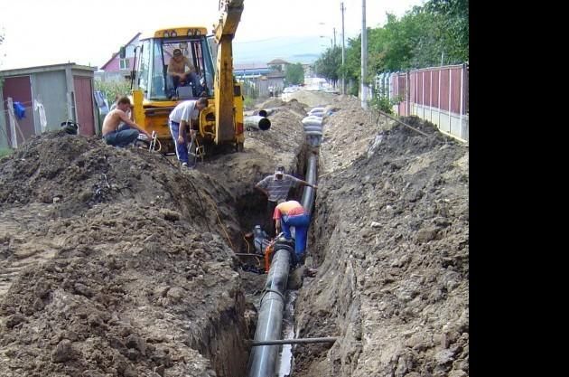 Vasile Gliga: "Primarii sunt pregătiți să iasă din AquaInvest". PSD cere bani de la Guvern pentru apa de pe Câmpie