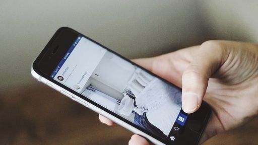 Mureș: Eliminați de la BAC, din cauza telefonului mobil