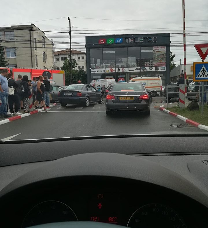 Sîmbăta neagră în Mureș: Accident cu 6 victime la Reghin