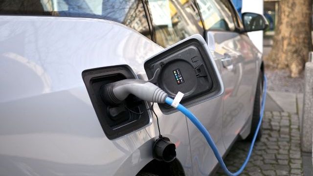 Prima stație de încărcare electrică din județul Mureș s-a deschis la Sovata
