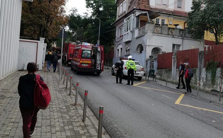Un bărbat a murit în incendiul de pe strada Artei