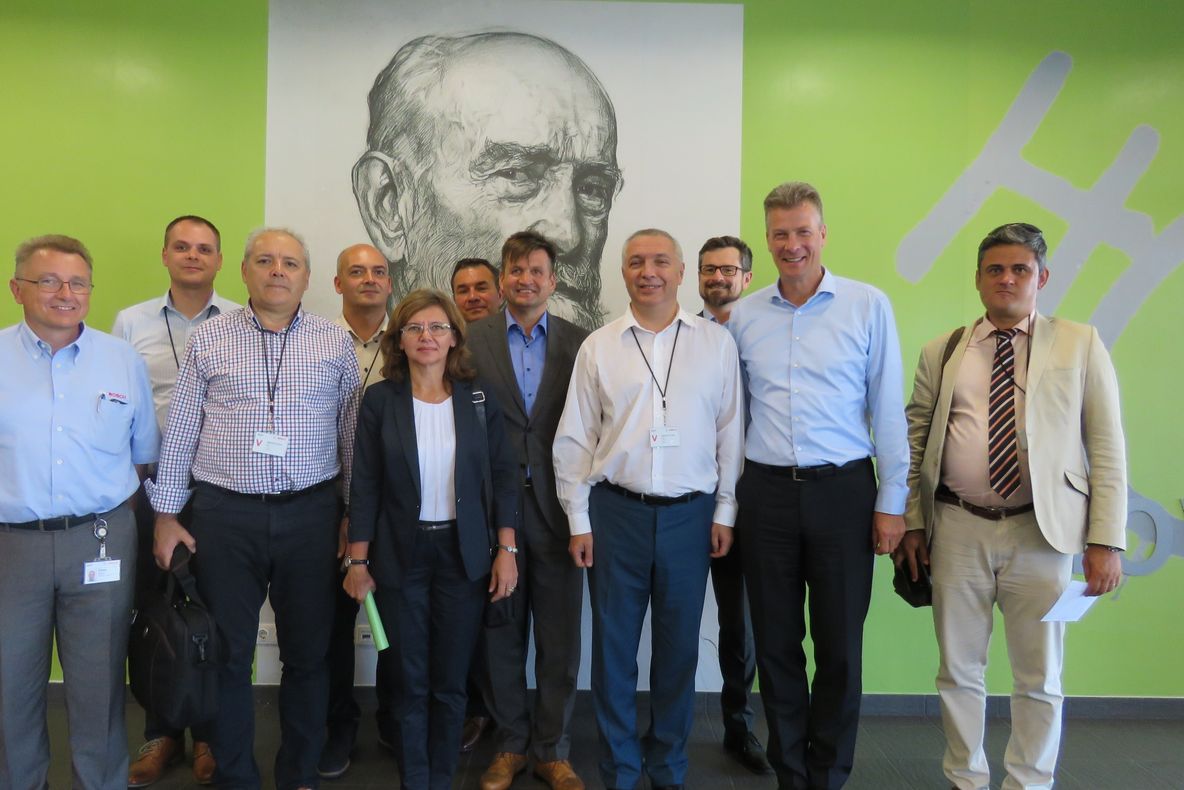 BOSCH, Hirschmann și Azomureș: LABORATOARE la UMFST Târgu Mureș