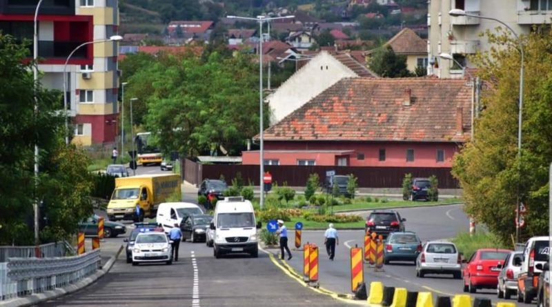 Podul peste Mureș s-a reabilitat...pe jumătate!