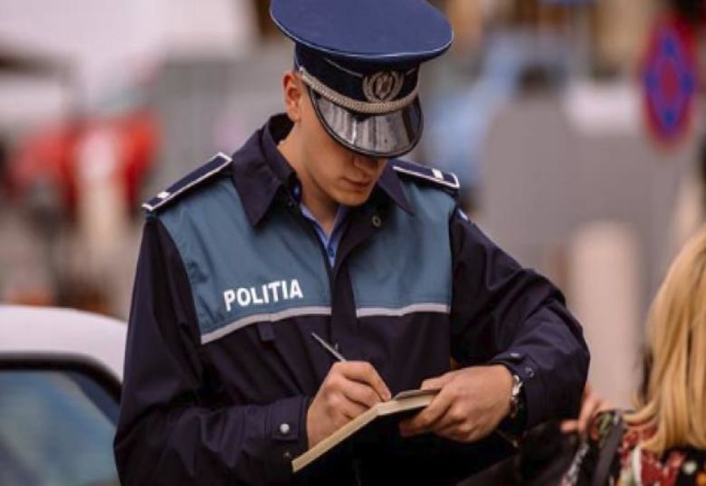 SE SCHIMBĂ LEGEA! În ce condiții puteți fi legitimați de polițiști