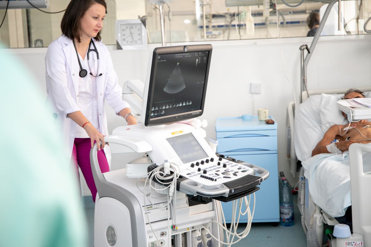 STANDARDE: Echipamente performante pentru cardiologia mureșeană