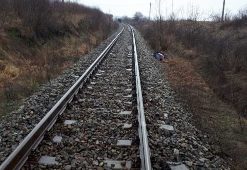 TÂRGU MUREȘ: Un mecanic de locomotivă a salvat o femeie de la sinucidere
