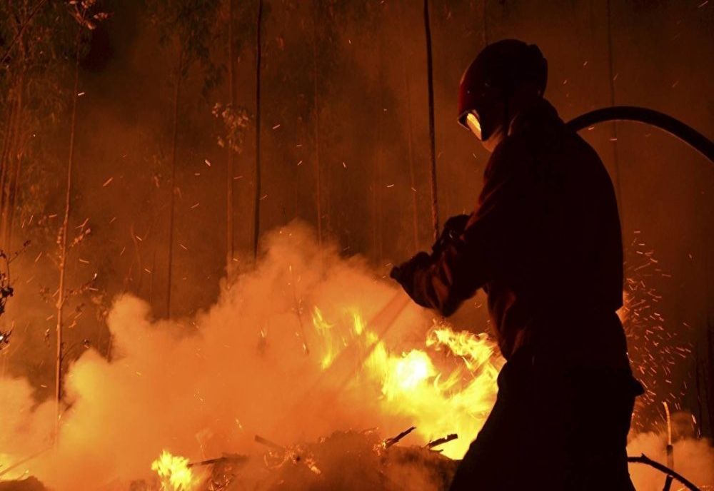 ACUM: Incendiu la Solovăstru. În casă erau 4 copii