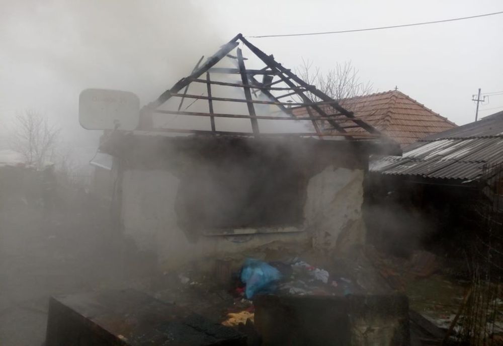 Duminică de foc pentru pompierii mureșeni