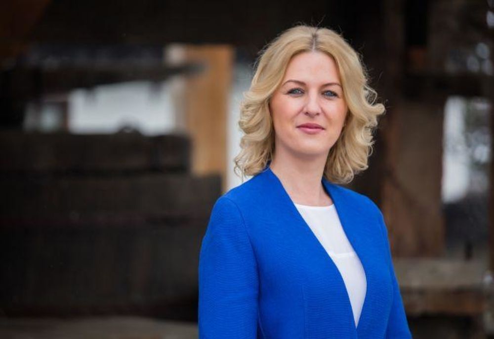 Mulțumesc, mama!”, cele mai comentate cuvinte din discursul prefectului de Mureș