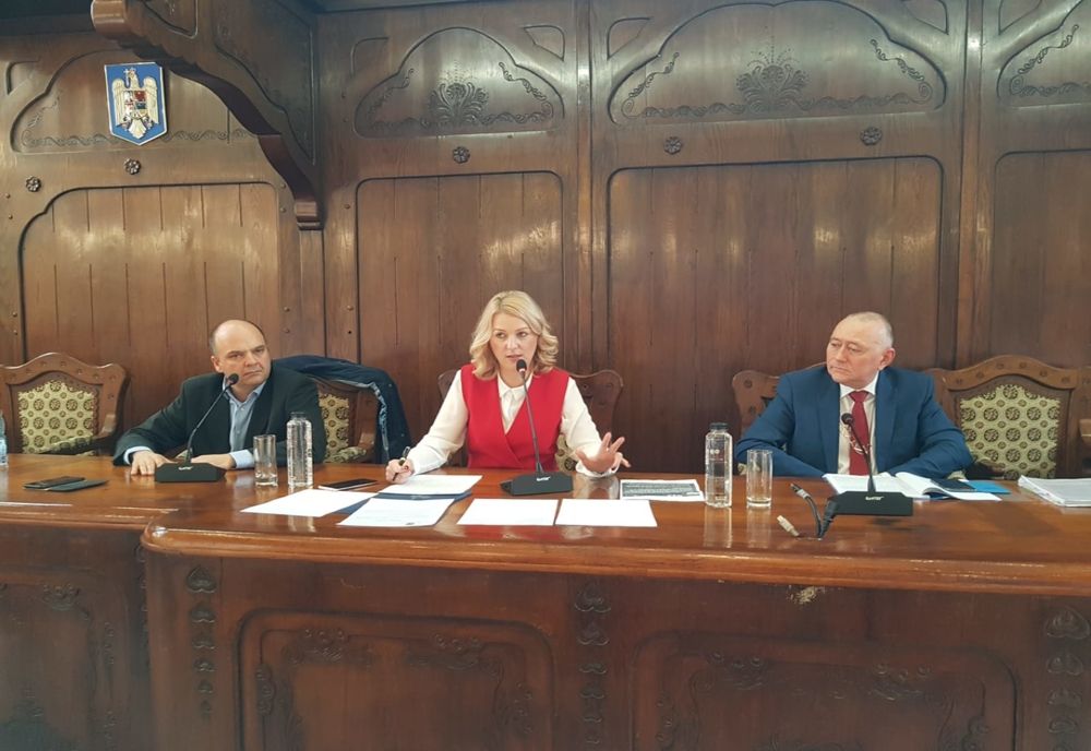 Prefectul județului Mureș, Mara Togănel s-a întâlnit astăzi cu primarii mureșeni