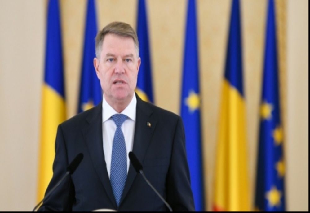Preşedintele Iohannis participă la deschiderea tronsonului de autostradă Iernut - Cheţani
