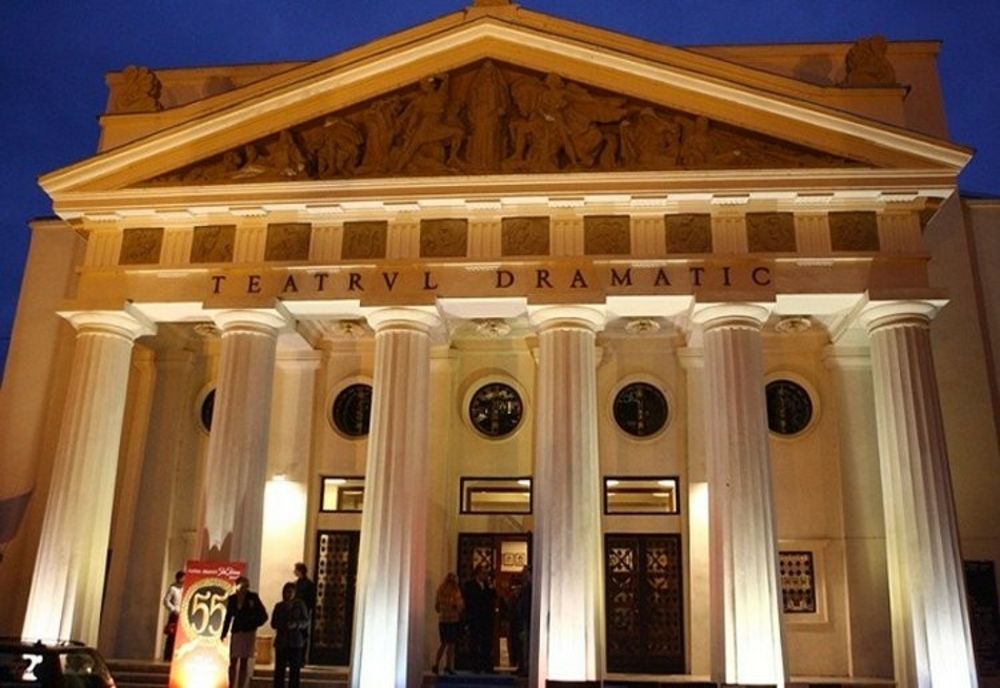 Teatrul Dramatic „Fani Tardini” își suspendă activitatea după ce un actor a fost depistat cu Sars-Cov2