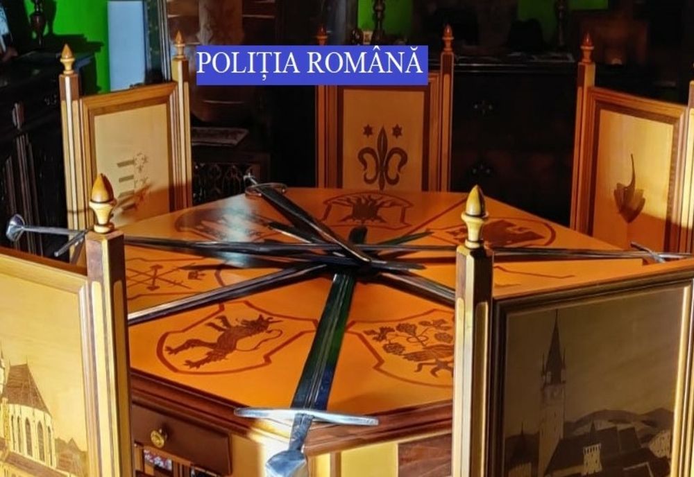 FOTO | Persoane din Mureş şi Braşov reţinute într-un dosar de braconaj arheologic