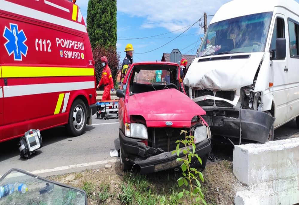 Accident grav în Daneș! Un bărbat a fost transportat la spital cu elicopterul SMURD