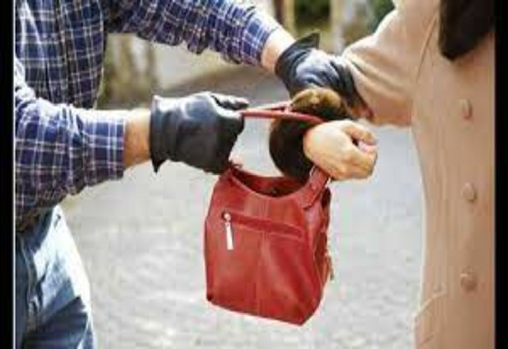 Bărbat din Mureș, arestat preventiv pentru tâlhărie