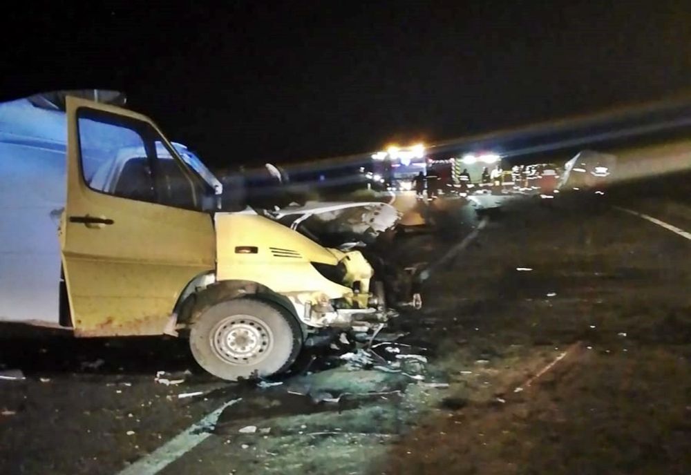 Accident grav în Văleni, pe DN 13! Un mureșean și un clujean au murit, iar alte trei persoane sunt ranite