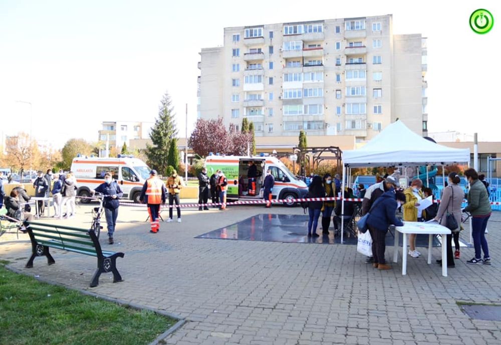 200 de persoane vaccinate fără programare în Parcul Diamant din Târgu Mureș