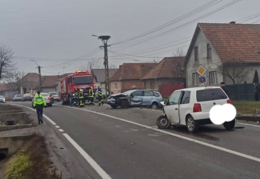 FOTO: Bărbat din Gornești, la spital, în urma unui accident petrecut în Dumbrăvioara