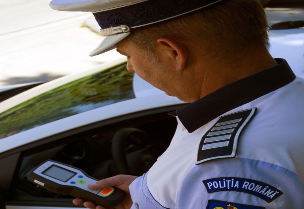 Bărbat din Reghin prins drogat la volan