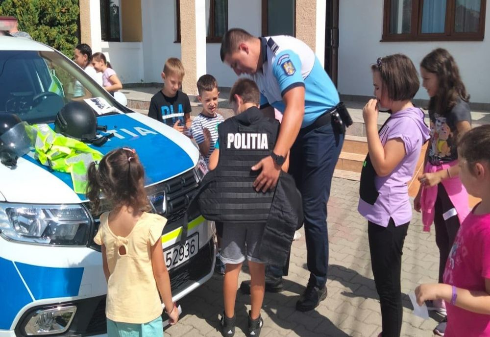 Activităţi preventive la Tabăra de Vară din cadrul şcolii din Grebenişu de Câmpie