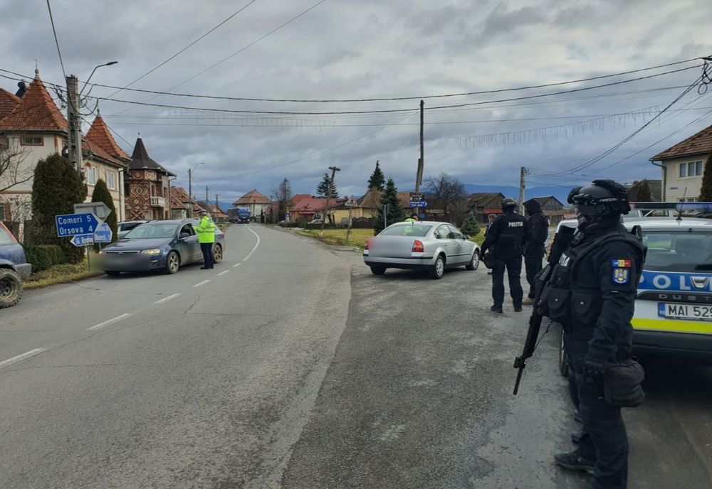 Amplă acţiune a poliţiştilor din Mureş derulată pe principalele drumuri din judetu (FOTO)