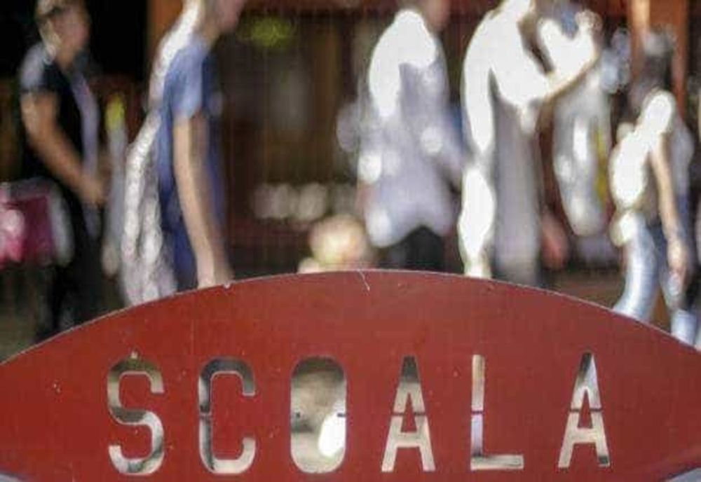 SINDICATELE PROFESORILOR ANUNȚĂ BOICOTUL PRIMEI ZILE DE ȘCOALĂ ȘI PROTEST NAȚIONAL PE 8 SEPTEMBRIE 2025