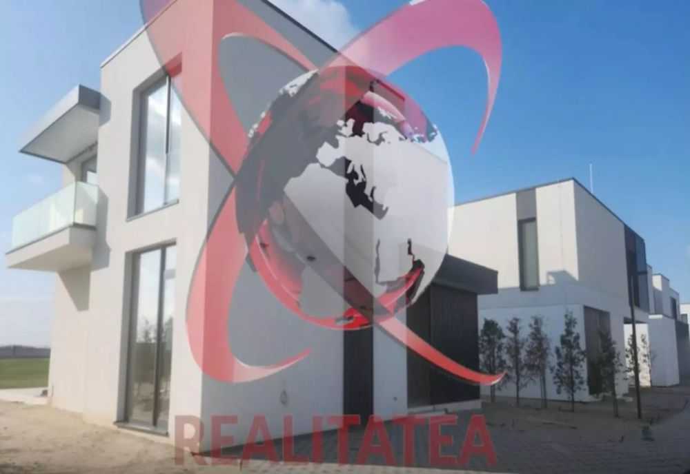 VICTOR PONTA, SUVERANISTUL VOPSIT, ȚI-A TRAS VILĂ DE LUX LÂNGĂ CEL MAI MARE TEREN DE GOLF DIN ȚARĂ - VIDEO