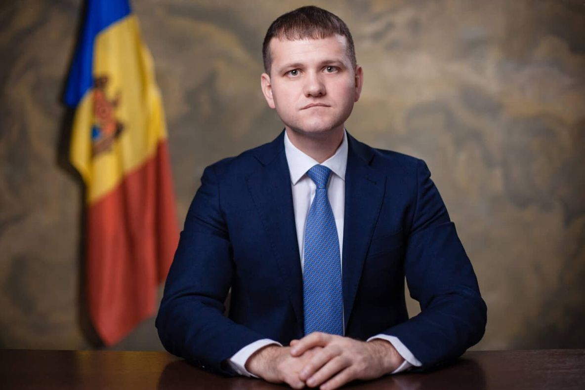 VALERIU MUNTEANU (AUR): ,,SOLICIT GUVERNULUI MĂSURI PENTRU PROTEJAREA OBIECTIVELOR INDUSTRIALE STRATEGICE DE INGERINȚELE ABUZIVE ALE ONG-URILOR CU AGENDĂ EXTERNĂ’’