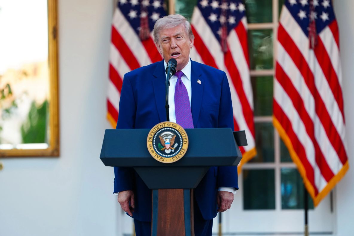 Donald Trump a făcut show la Casa Albă! I-a pus pe JD Vance și Marco Rubio să se „bată” pentru succesiune