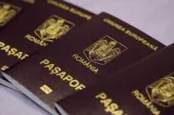 Pașaportul românesc atinge o performanță istorică. Românii pot călători fără viză în 178 de destinații
