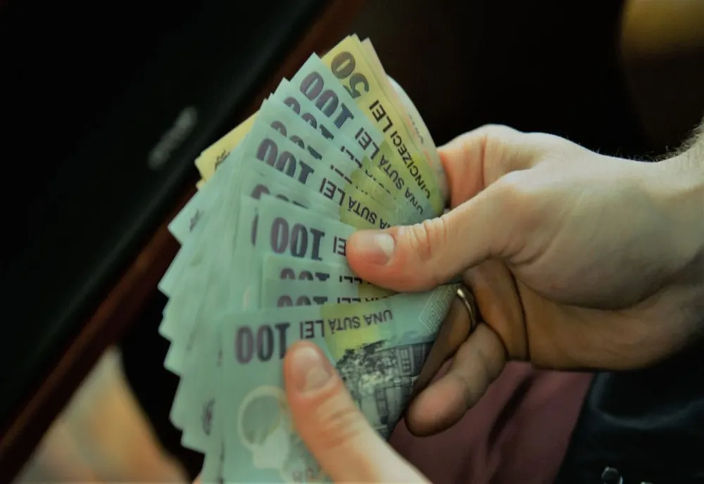 BANI DE LA CONSILIUL JUDEȚEAN: Alocări și reașezări. CINE ȘI CÂT PRIMEȘTE