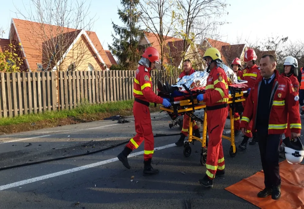 ACUM: Șoferul care a cauzat accidentul de pe Calea Sighișoarei dinTârgu Mureș a ajuns la UPU SMURD