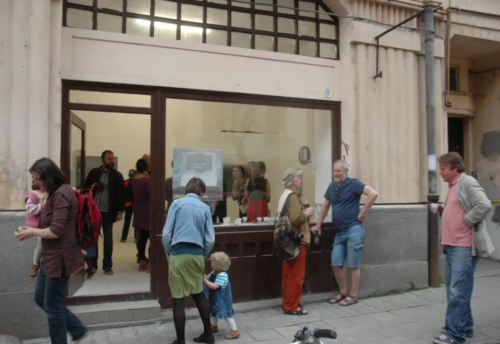 TÂRGU MUREȘ: TENSIUNI în camera K'Arte