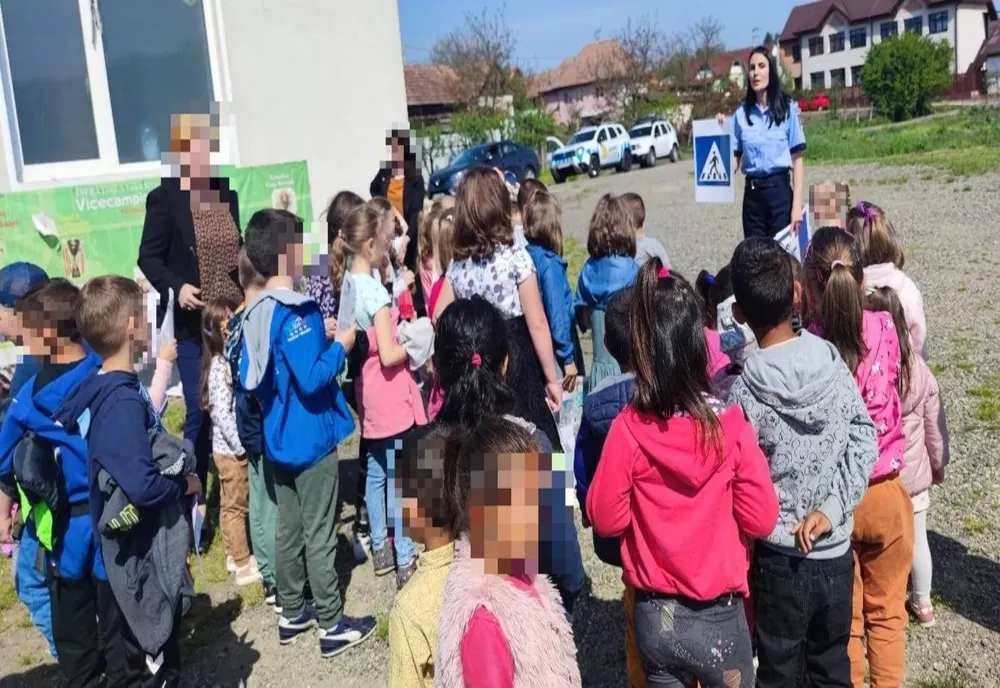 Educație rutieră la Grădinița cu Program Normal Valea Izvoarelor (FOTO)