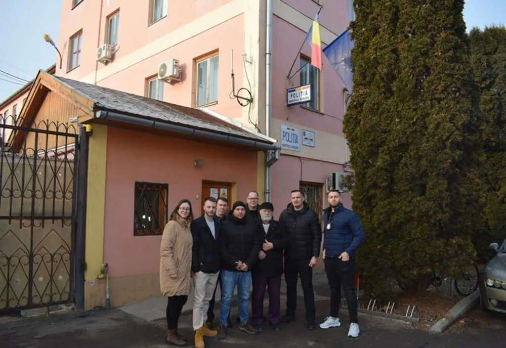 Bărbat din Sighişoara - mesaj de mulţumire pentru poliţiştii care i-au găsit pe tâlharii care l-au atacat şi i-au furat banii (FOTO)