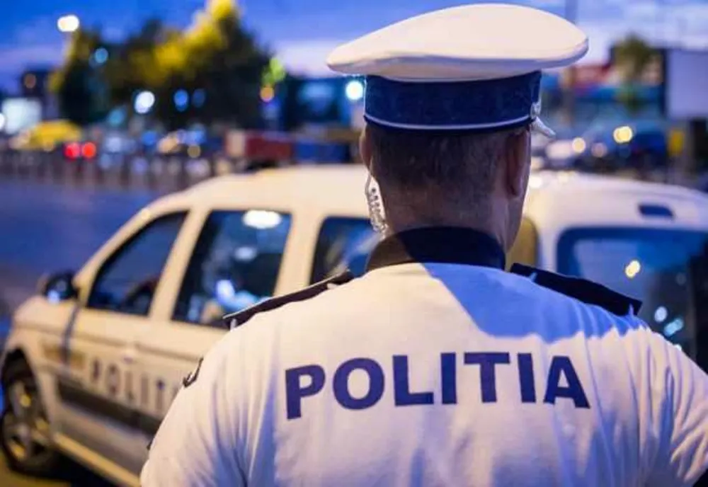 MICROBUZ ȘCOLAR IMPLICAT ÎNTR-UN ACCIDENT PE DN 15 TOPLIȚA-REGHIN