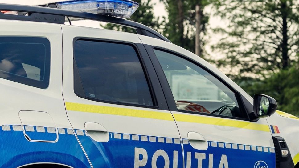 Apel fals la 112 din Buzău: polițiștii i-au sancționat pe părinții unui minor de 12 ani