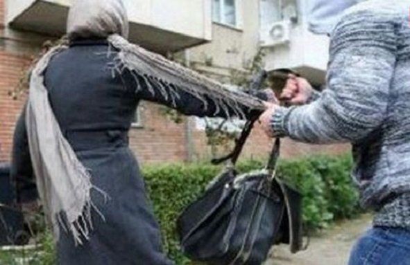 99BEB70A-F130-4FF2-AD5F-18821EF52D94