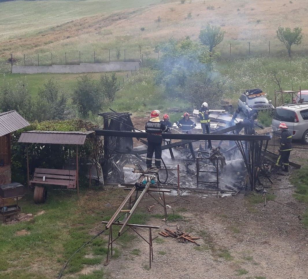 3409BD47-7973-47F0-91E8-438143E2B7C0