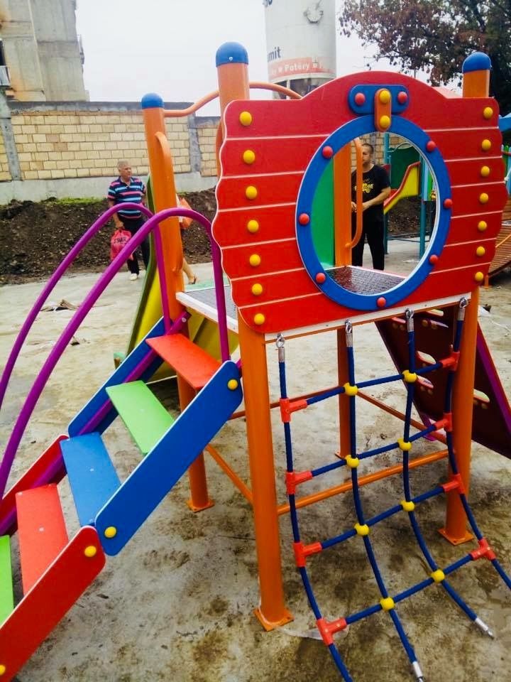 72CFAAD4-796E-49BD-85F5-04A30EABC025