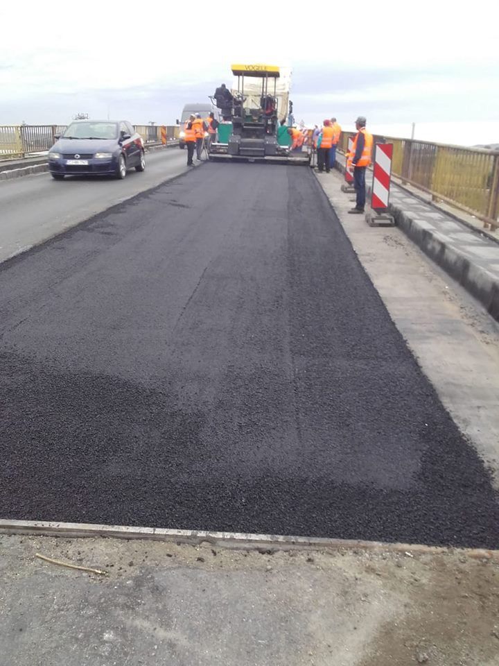 77A57AE4-3020-417B-B2F8-453FEC28AE7E