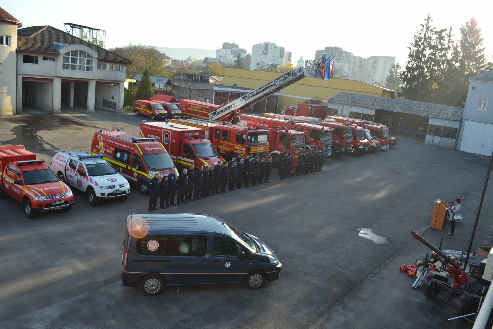 42535C9F-1FBD-4ACF-A153-18B5489E752E