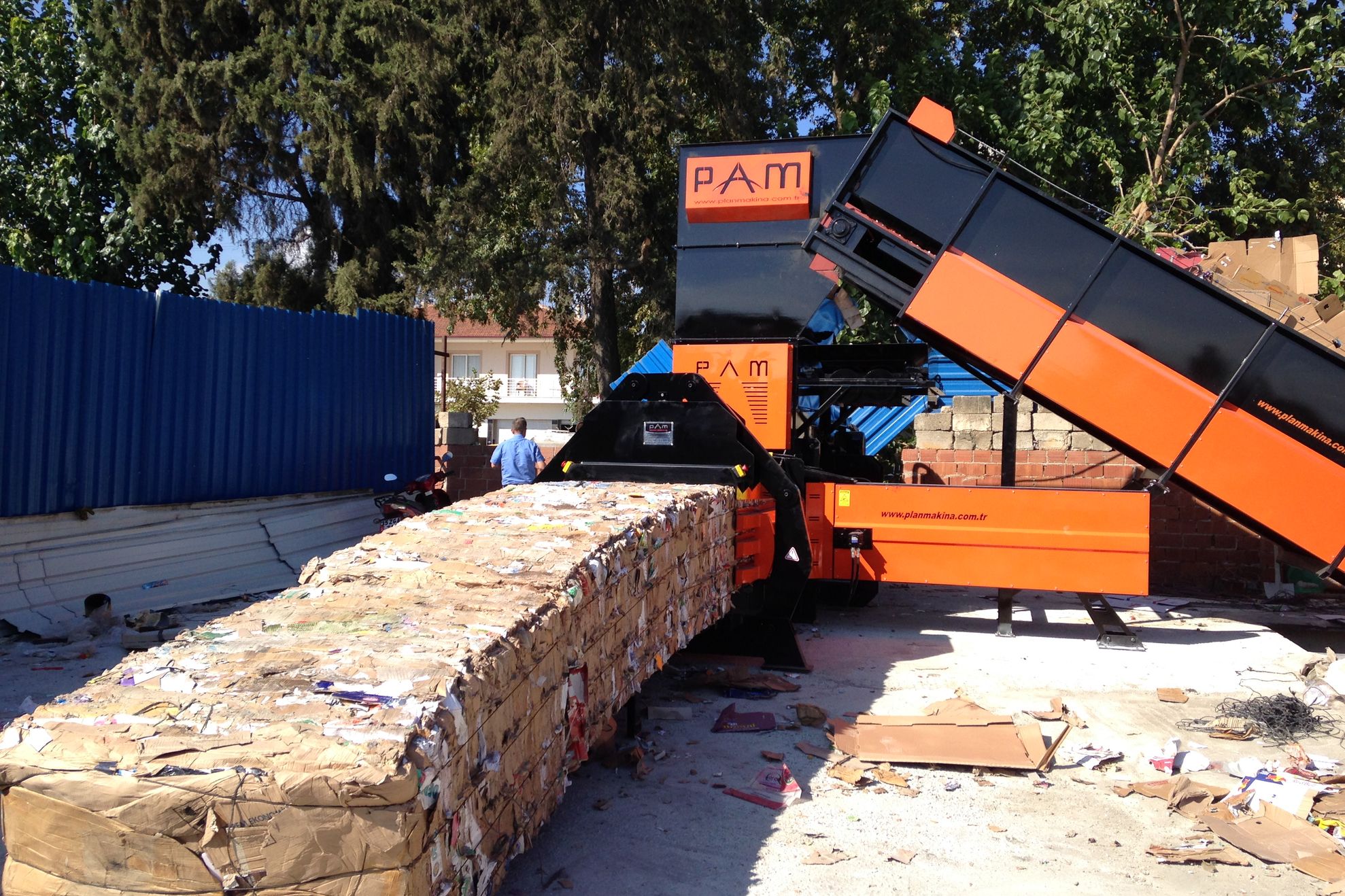 B60DBB5C-6060-449D-82DF-F296F1139DD6