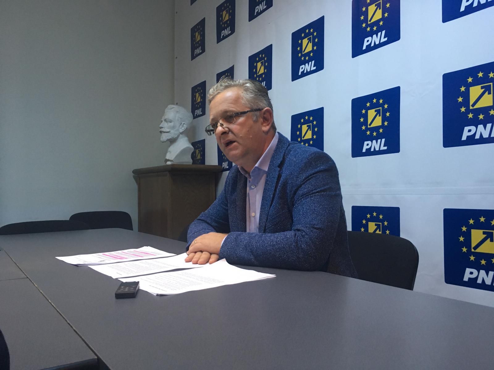 C84C7F1F-5F73-4B83-B462-1445C27761FC