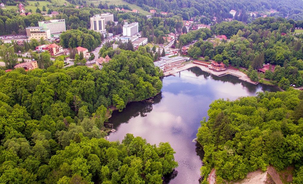 EEABC23D-2315-4D1C-987A-3CFB2C04C6D6