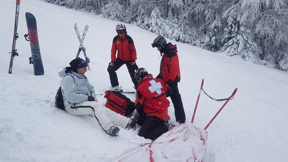 49164662_1997658393650288_8336687209805512704_n