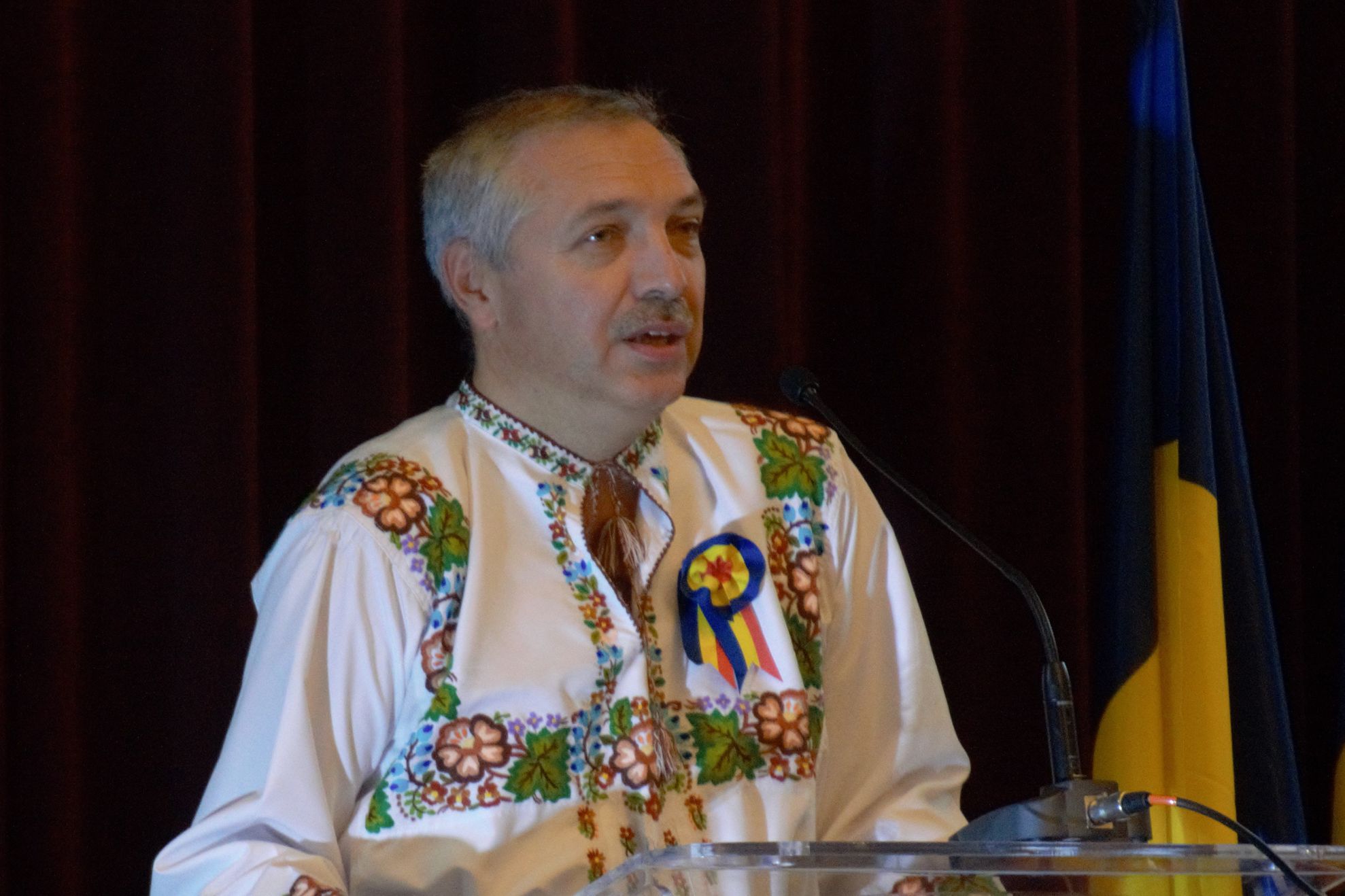 9296E499-0DD2-45CE-91D7-5D4D57704614