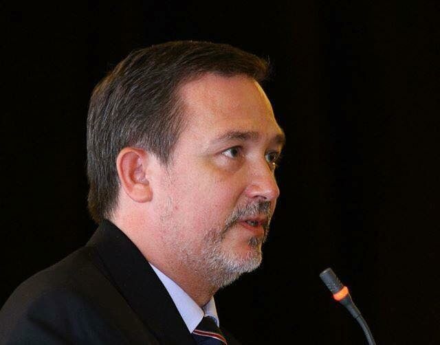 9A136F2E-18FD-44C5-BDE4-6B5FFEB0CF61